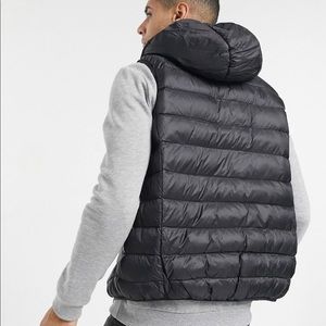 Brave Soul padded vest with hood in black.